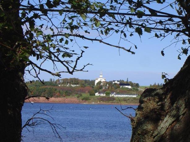 Points East Coastal Inn Saint Peters Bay Buitenkant foto